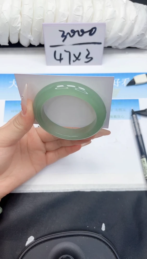 未镶嵌手镯石英质玉144-54