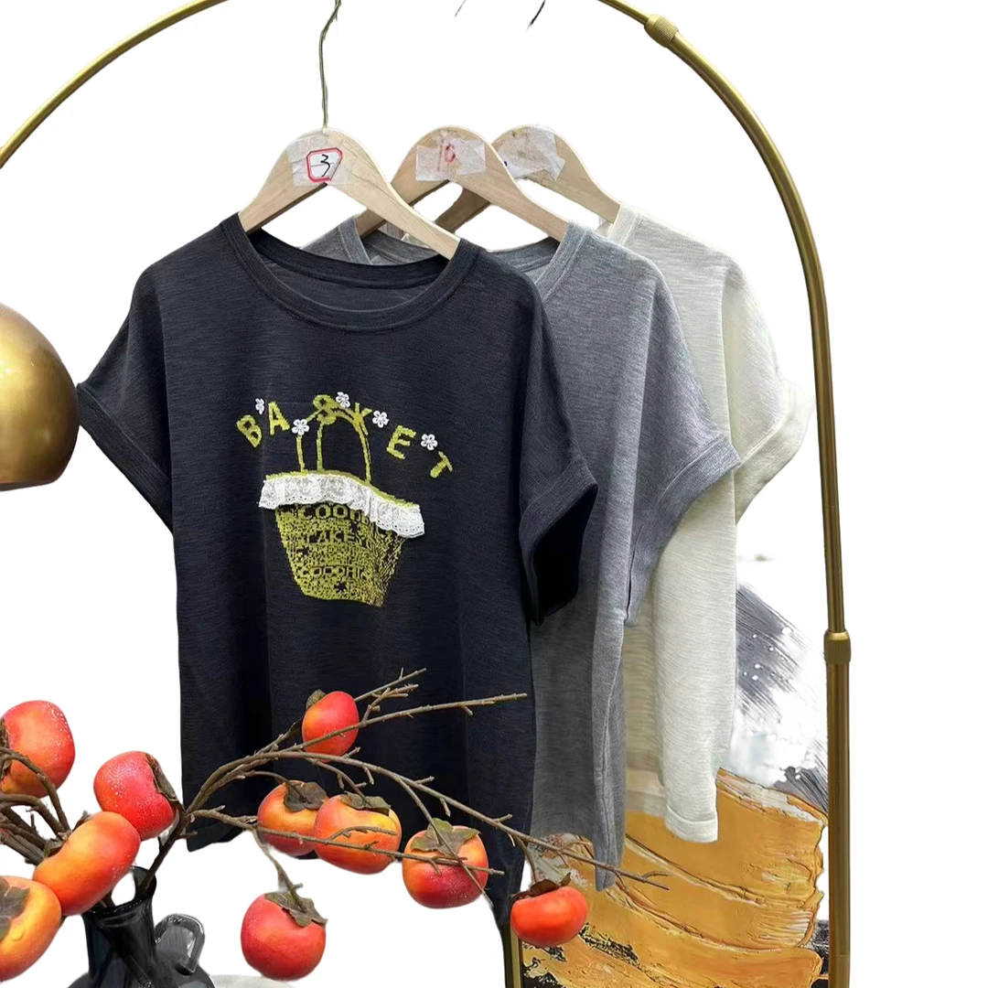 2025圆领针织衫女上衣甜美蕾丝花边字母花篮钉珠短袖T恤减龄亚麻