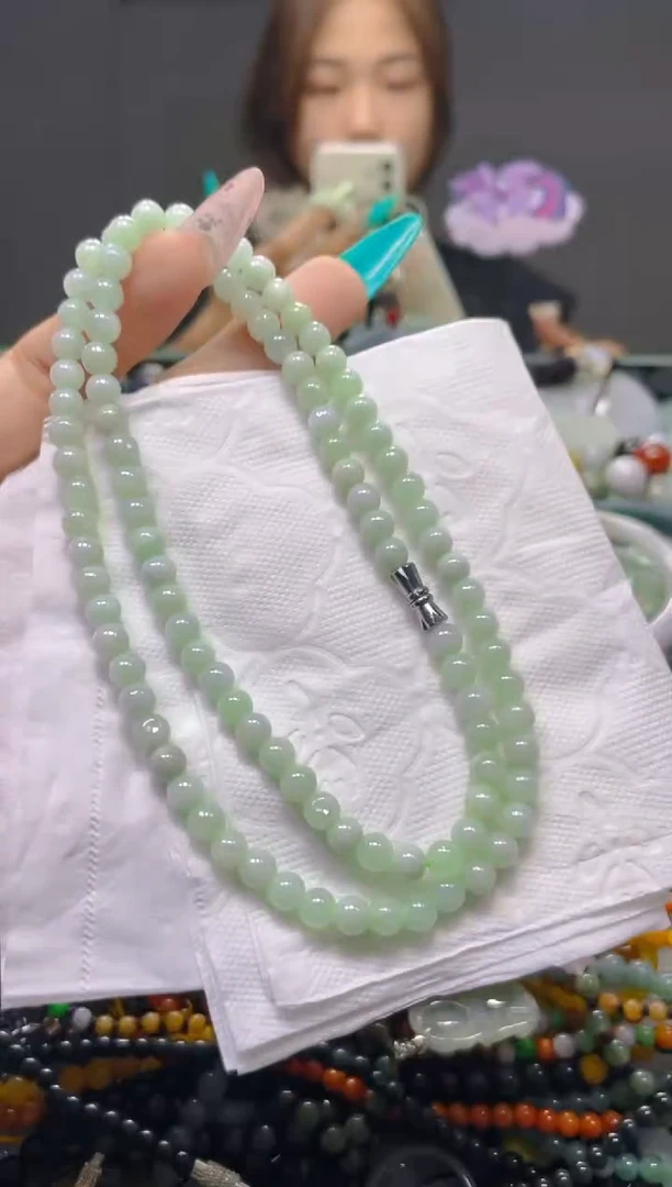 翡翠未镶嵌颈饰5MM/T/翡翠A货，一件也是批发价