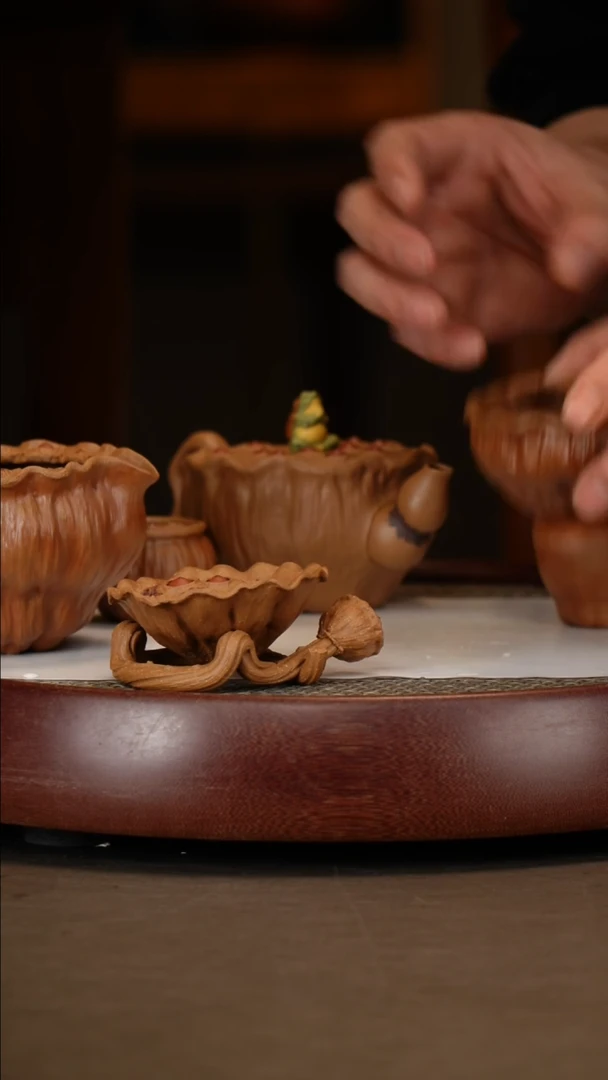 【闪购商品】紫砂茶壶【吴顺华】段泥莲蓬套组