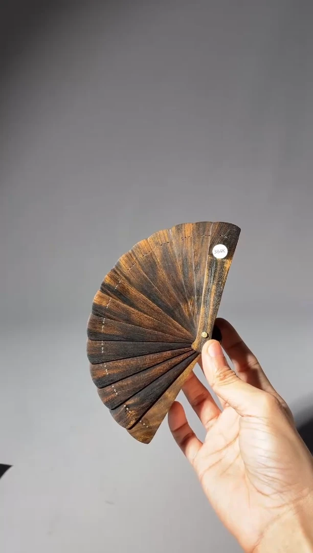其他楠木（金丝楠）X*384号10cm小叶桢楠掌中扇