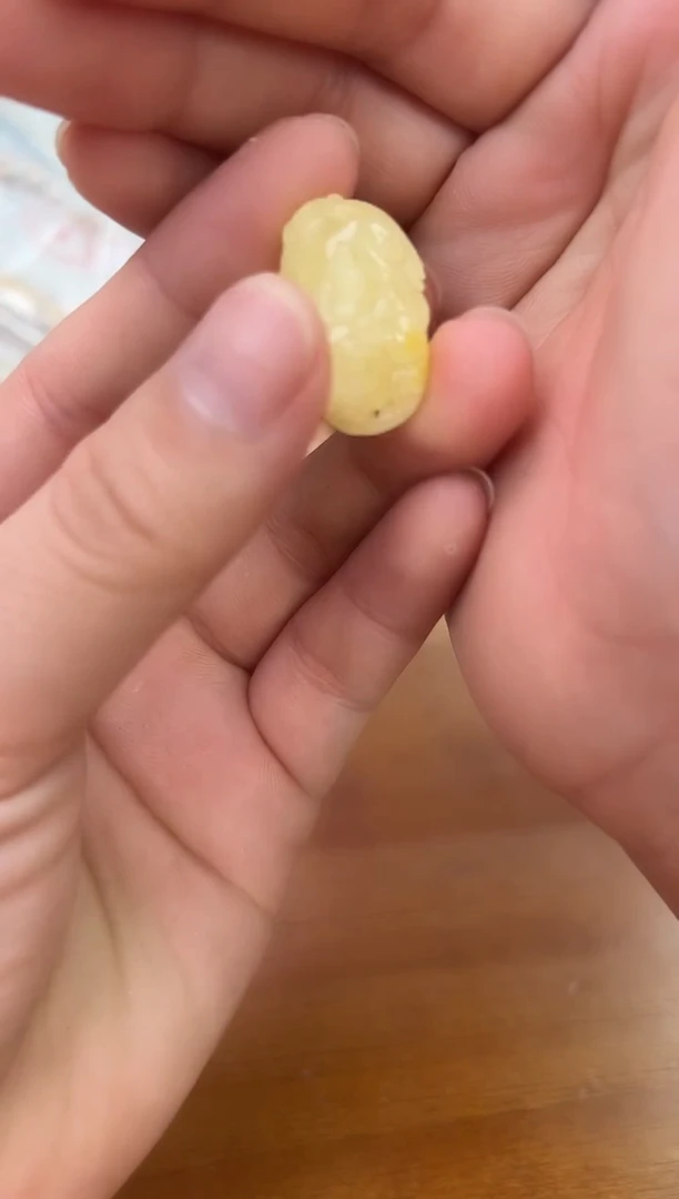 未镶嵌蜜蜡裸石蜜蜡吊坠