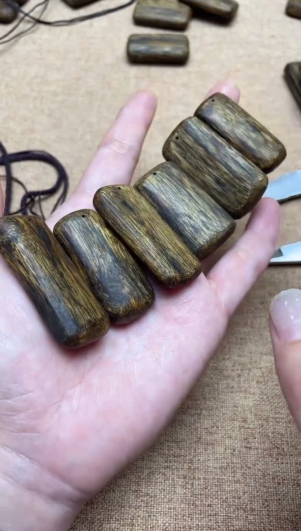 沉香吊坠红金猊吊坠多样性发其一4.3*2.1*1.0