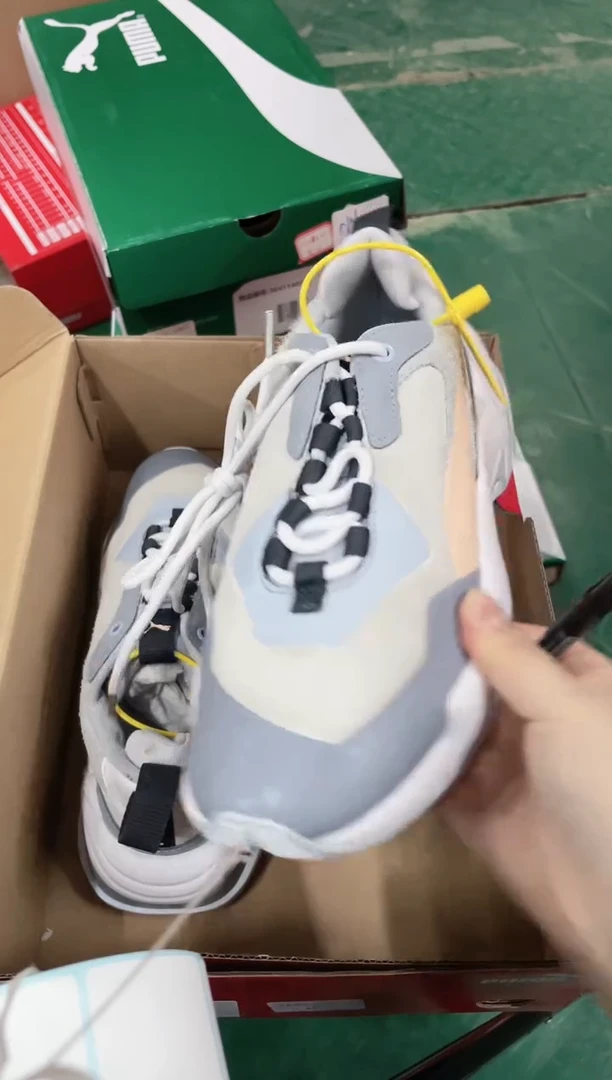 彪马时尚休闲运动鞋36M  GG193