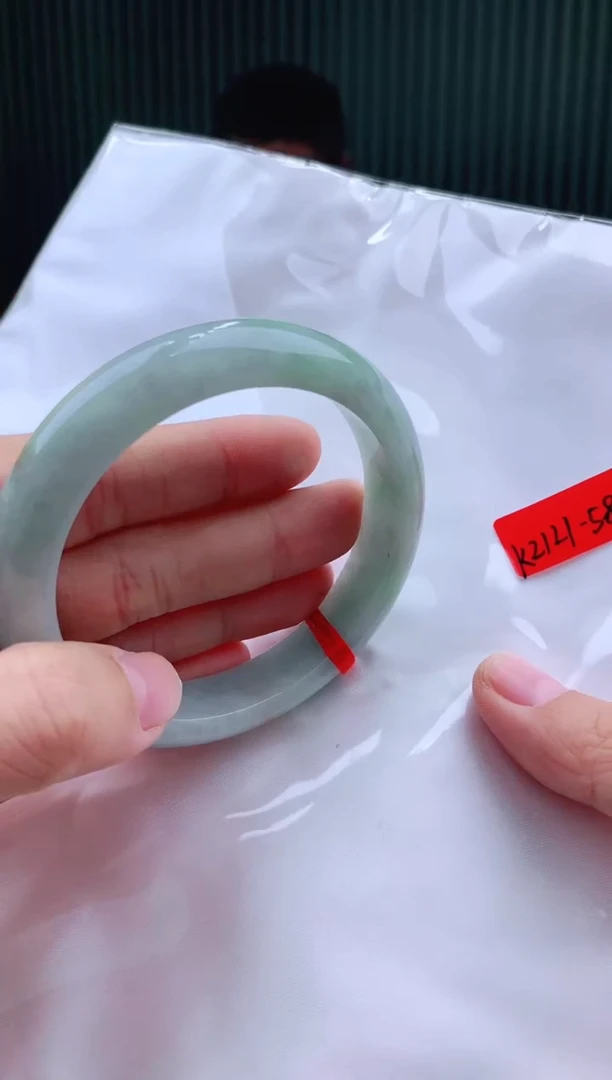 未镶嵌手镯翡翠58