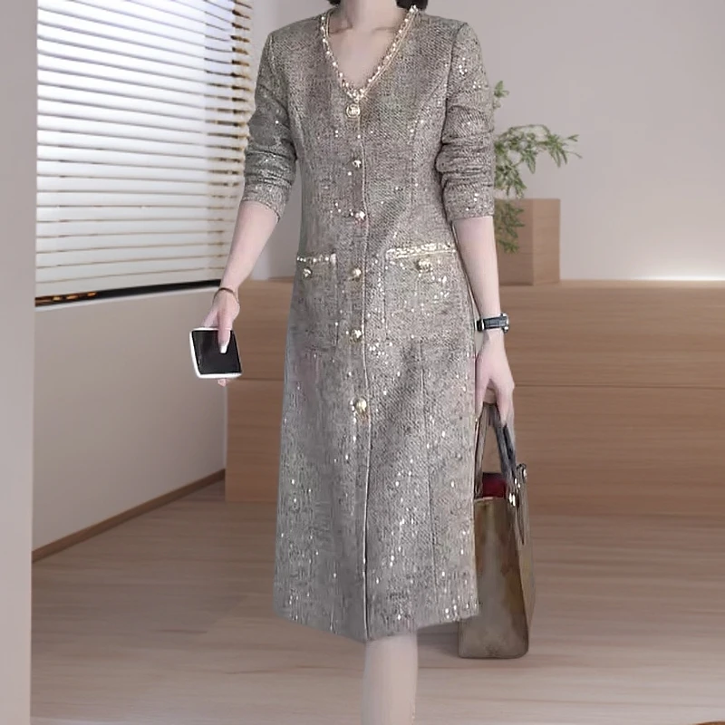 时尚年轻2025新款气质遮肚子减龄香风收腰连衣裙裙子韩版打底裙