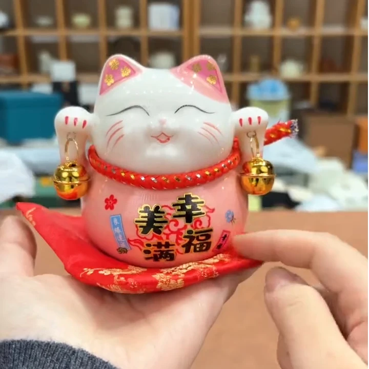 陶瓷粉色招财猫HM