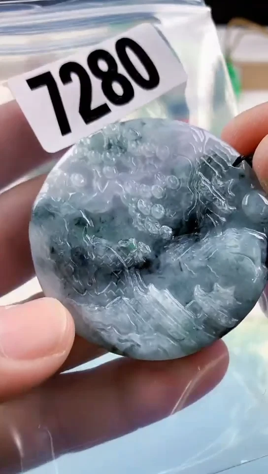 【闪购商品】翡翠挂件未镶嵌天然翡翠吊坠挂件