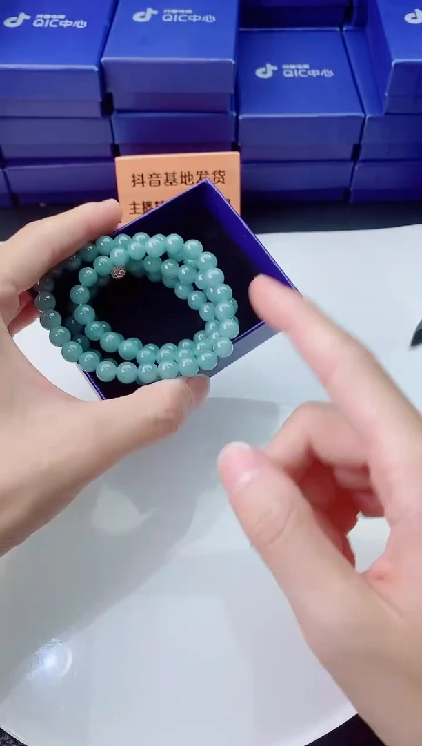 翡翠未镶嵌颈饰1111111111