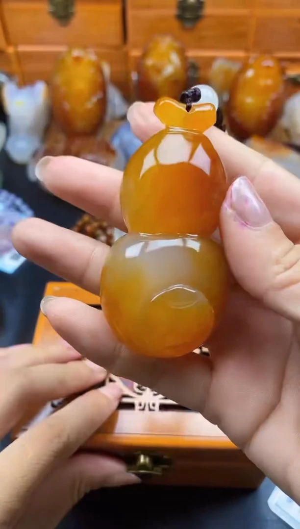 未镶嵌挂件玛瑙/玉髓至***?ll