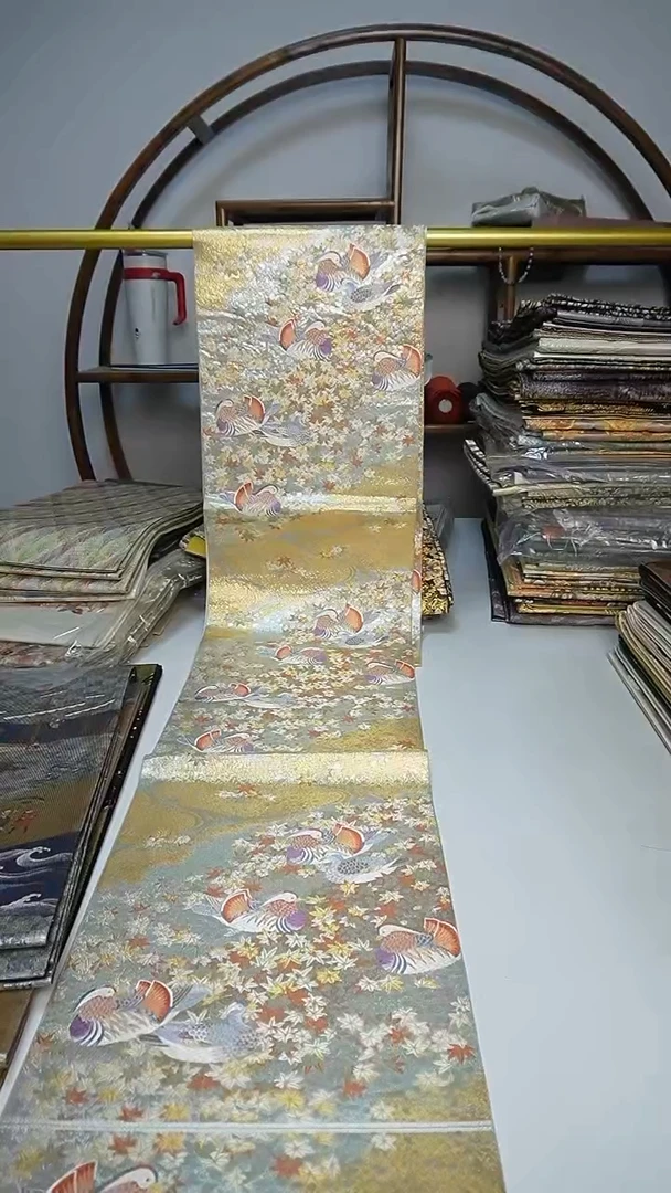 织绣94西阵织六通鸳鸯