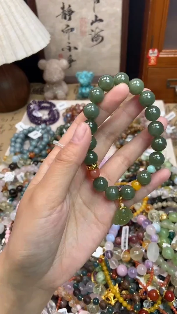 未镶嵌和田玉手饰344