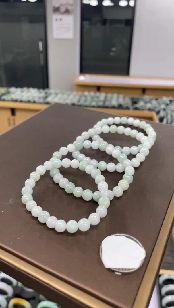 未镶嵌手串翡翠手串/多样性发其一