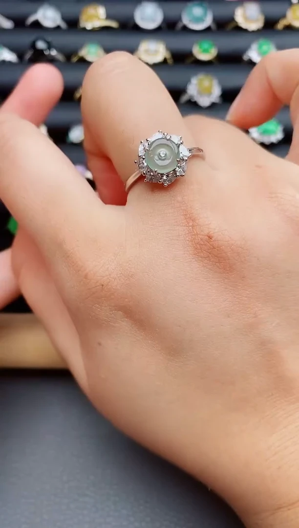 翡翠戒指银S925镶嵌瑞丽市颜玉珠宝