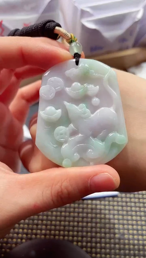 颈饰未镶嵌翡翠000111