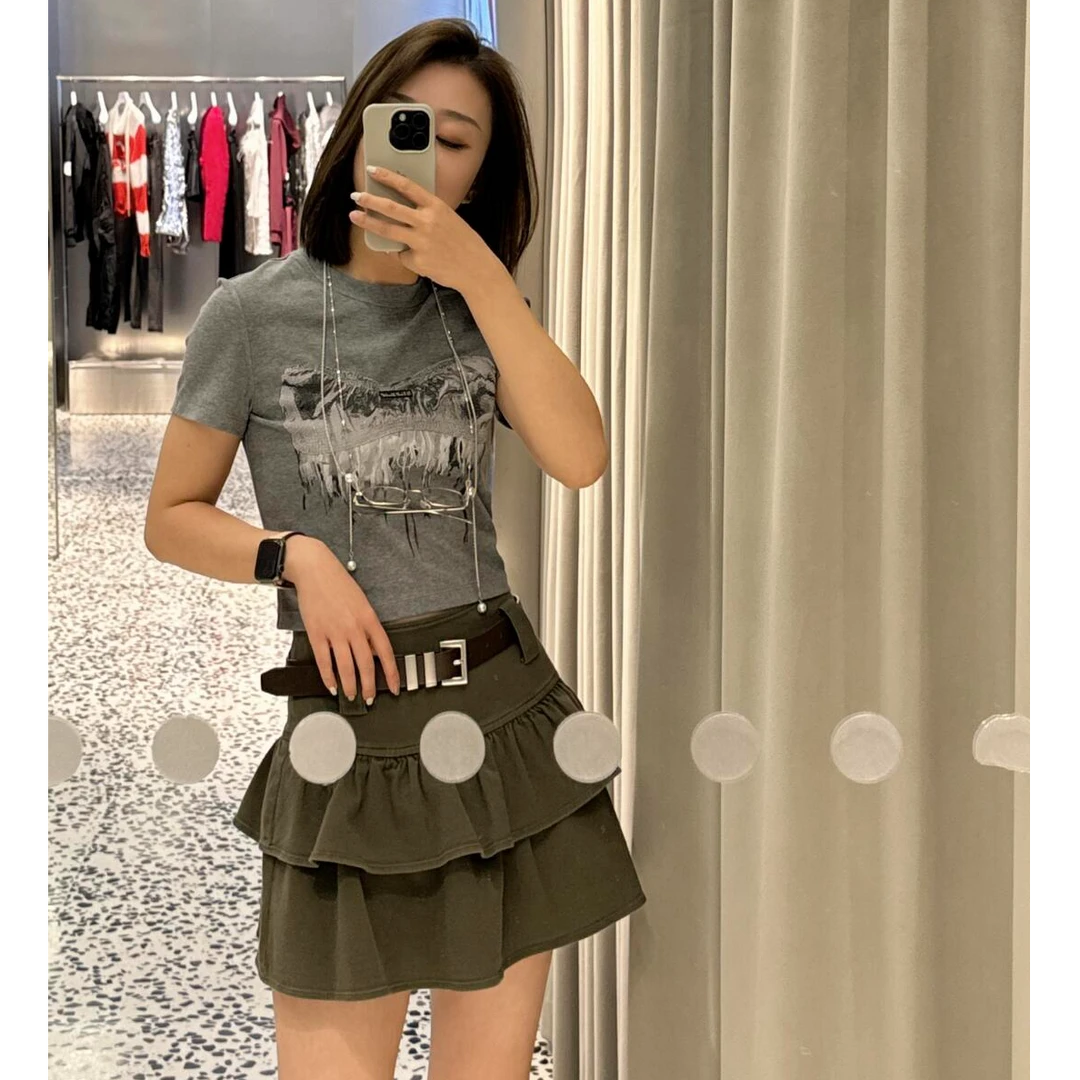 R319甜酷常规复古港风印花包气质复古休闲修身型T恤319