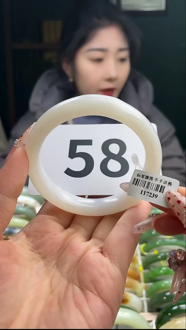 定制和田玉和田玉手镯