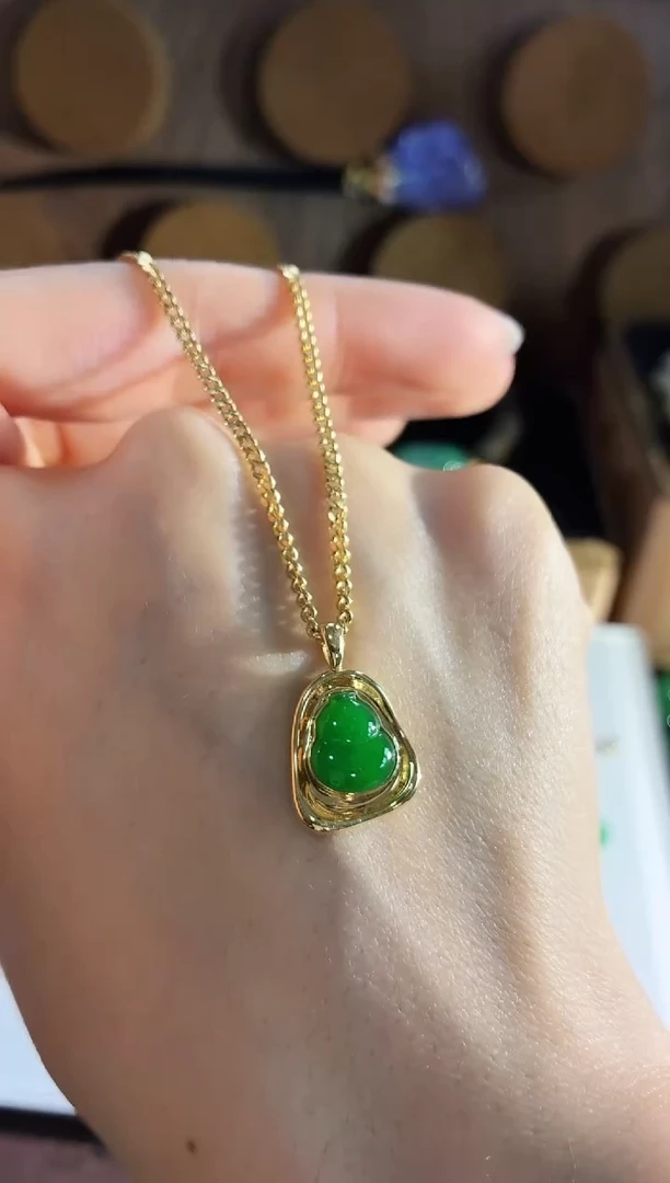 吊坠(不含链)18K金镶嵌翡翠吊坠