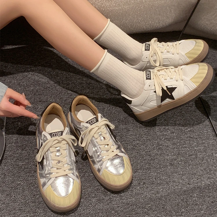 软皮小白鞋女星星复古做旧小脏鞋2025新款时尚百搭休闲板鞋德训鞋