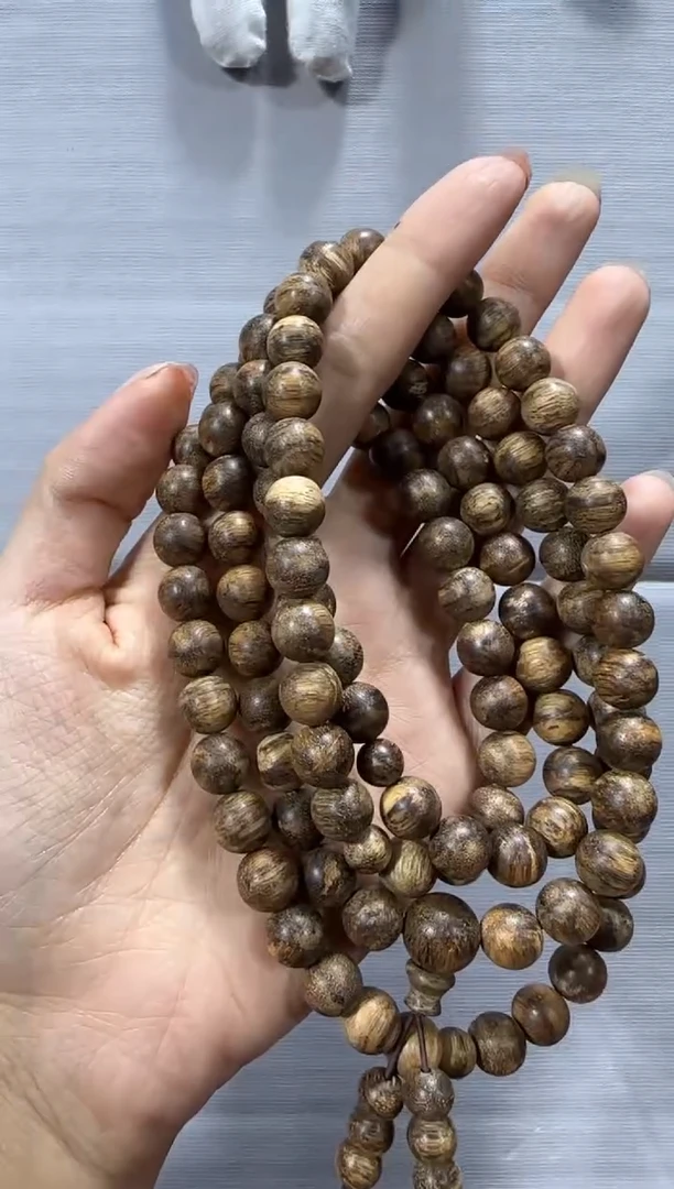 【闪购商品】沉香手串YZ奇楠种0.9多圈多样性发货发其一