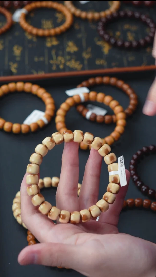 手串紫金鼠实心老型10.5       10901