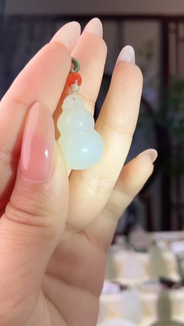 未镶嵌和田玉手机链葫芦 xp