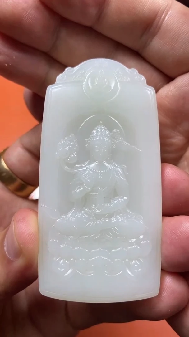 颈饰未镶嵌和田玉礼***代1