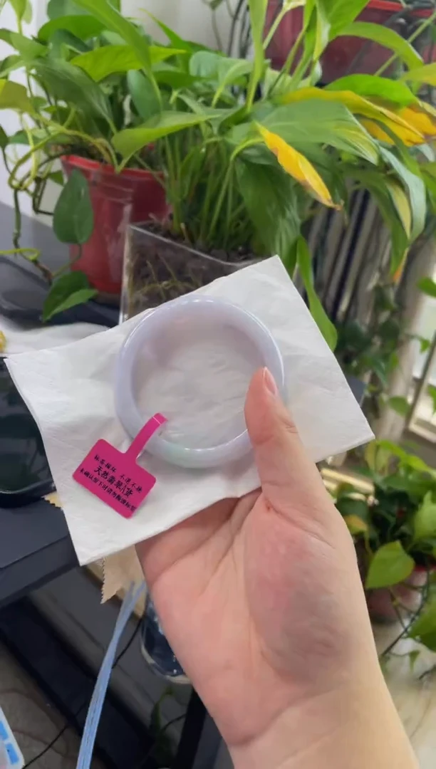 翡翠手镯未镶嵌58圈口039