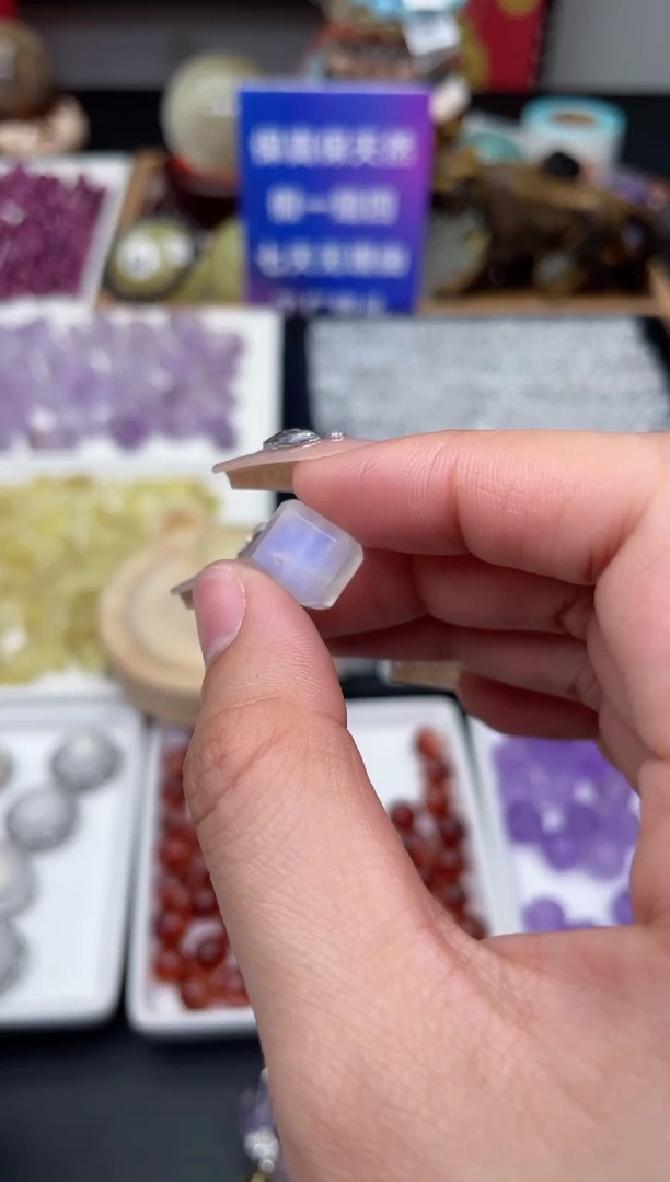 【闪购商品】月光石裸石未镶嵌16a多样性发其一/1.17/1个