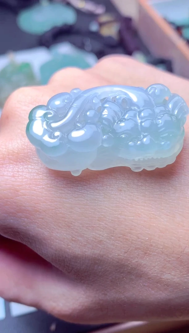 颈饰未镶嵌翡翠天然A货翡翠