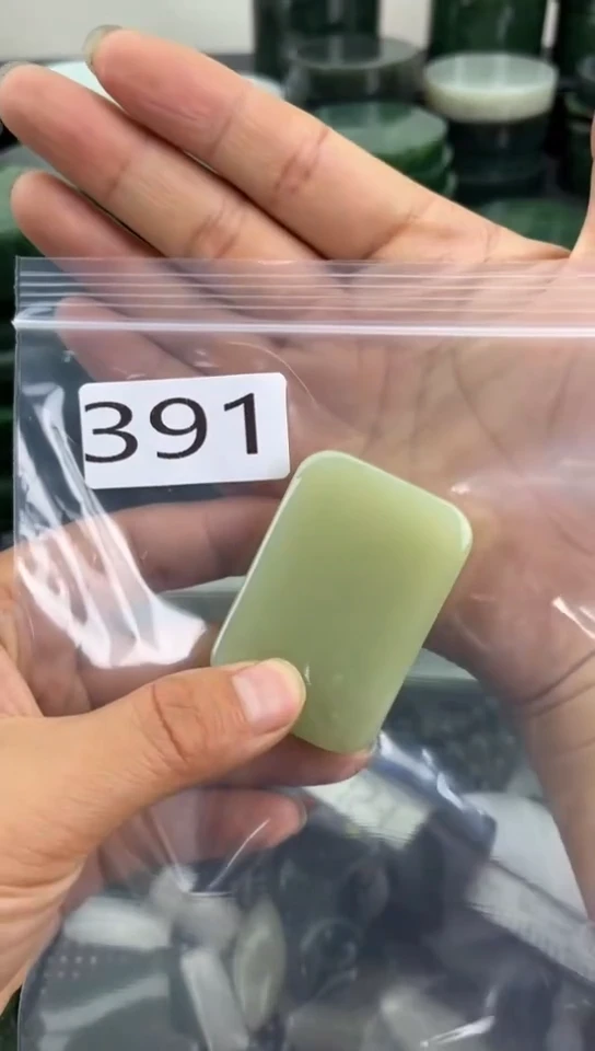 和田玉未镶嵌珠宝半成品牌子