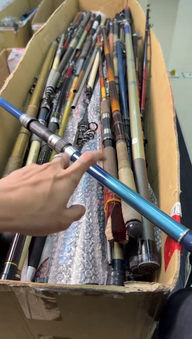 牛*练 孤品微瑕， 以直播间为准  加 10元发顺丰