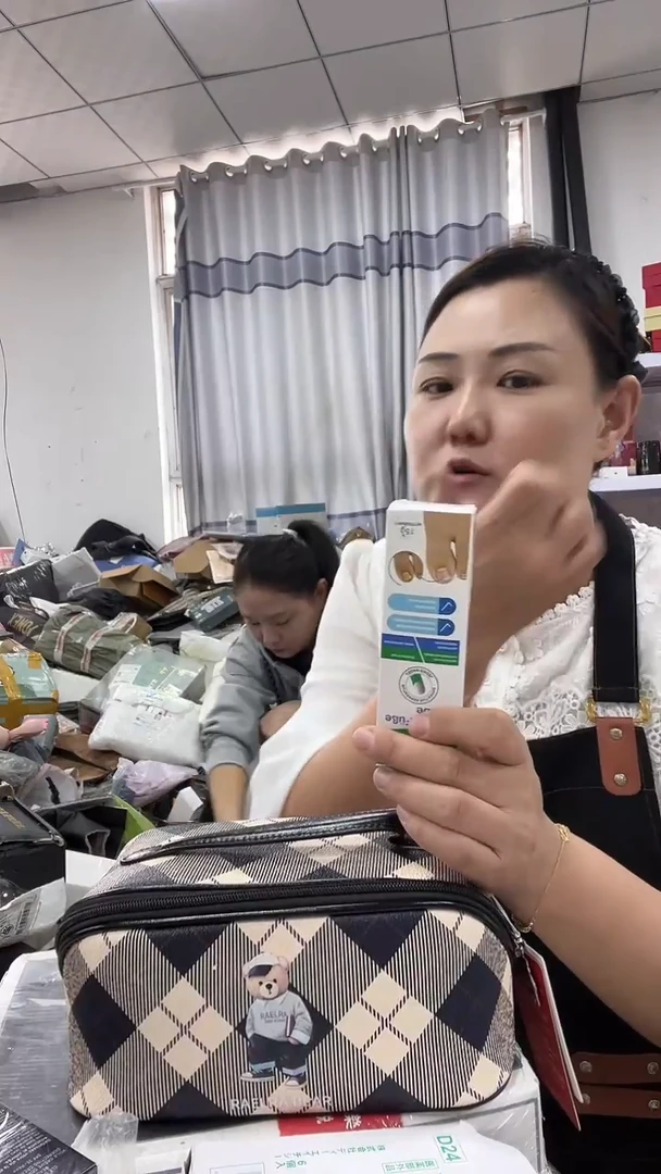 牦牛剖层皮革琪老板女包1号店超超好看发图片款发2