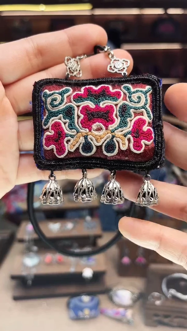 【闪购商品】织绣1958黔东南苗族刺绣