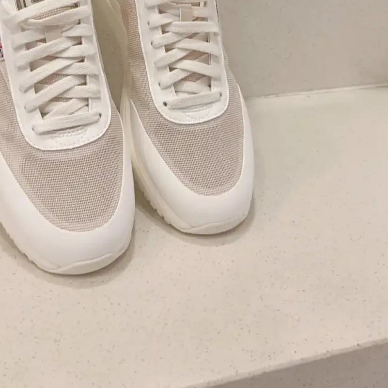 男鞋女鞋时尚运动鞋