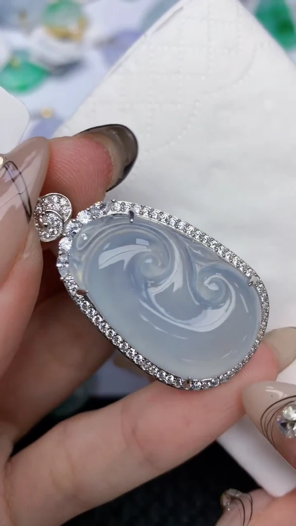 颈饰未镶嵌翡翠天然缅甸翡翠a货百元以上9元证书费自理