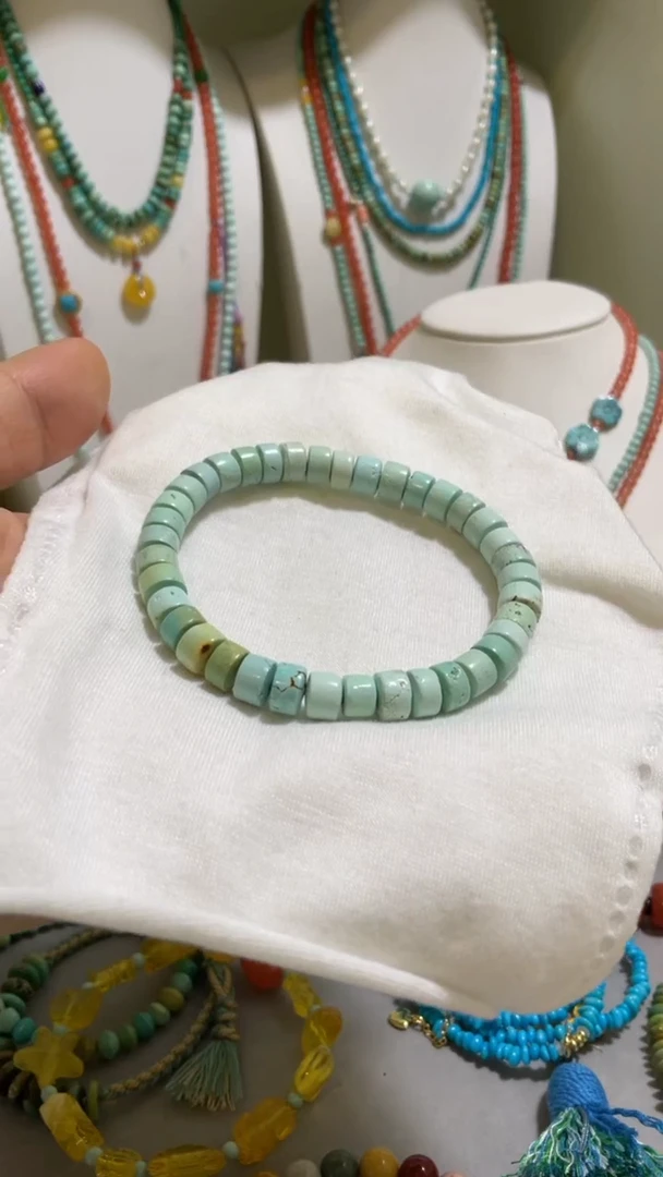 未镶嵌绿松石珠宝奇石6.8mm直切手串