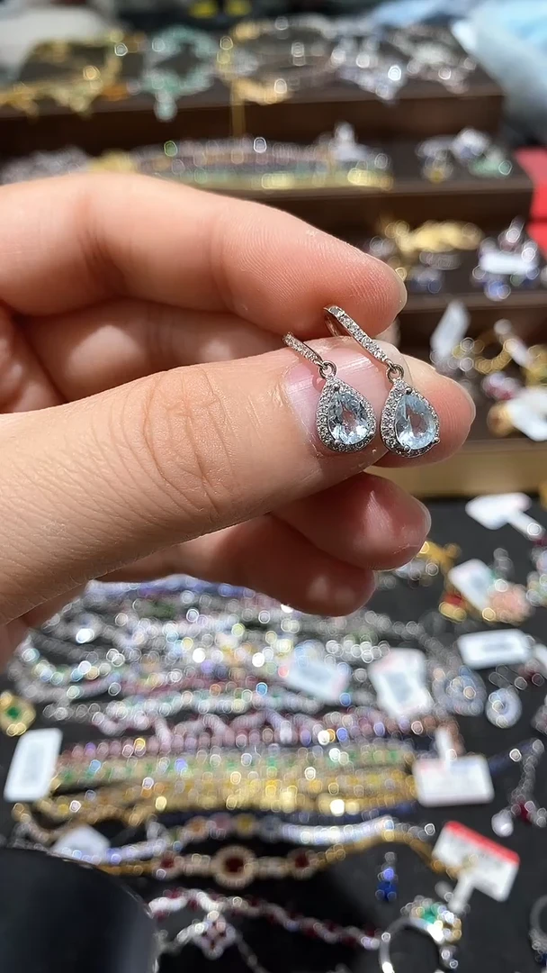 【闪购商品】海蓝宝石耳坠银S925镶嵌耳钉