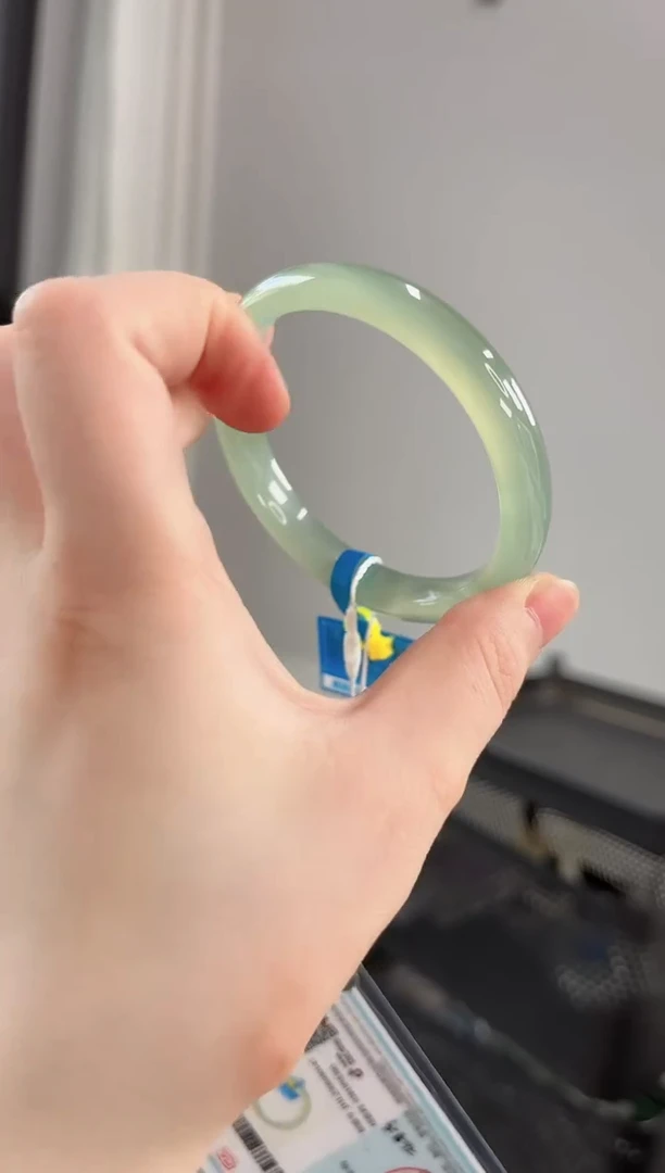 玛瑙/玉髓手镯未镶嵌58-59圈