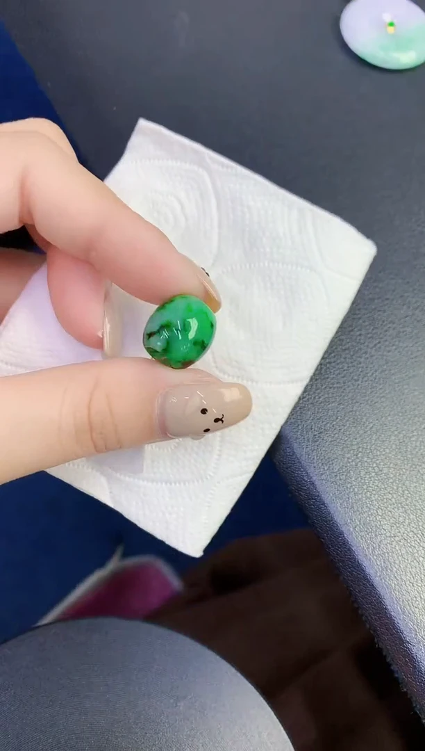 颈饰未镶嵌翡翠缅甸天然翡翠A货