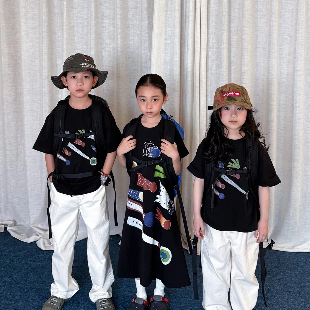 yummy&rocky活性染纯棉A类白墨直喷手绘星球T恤亲子/连衣裙