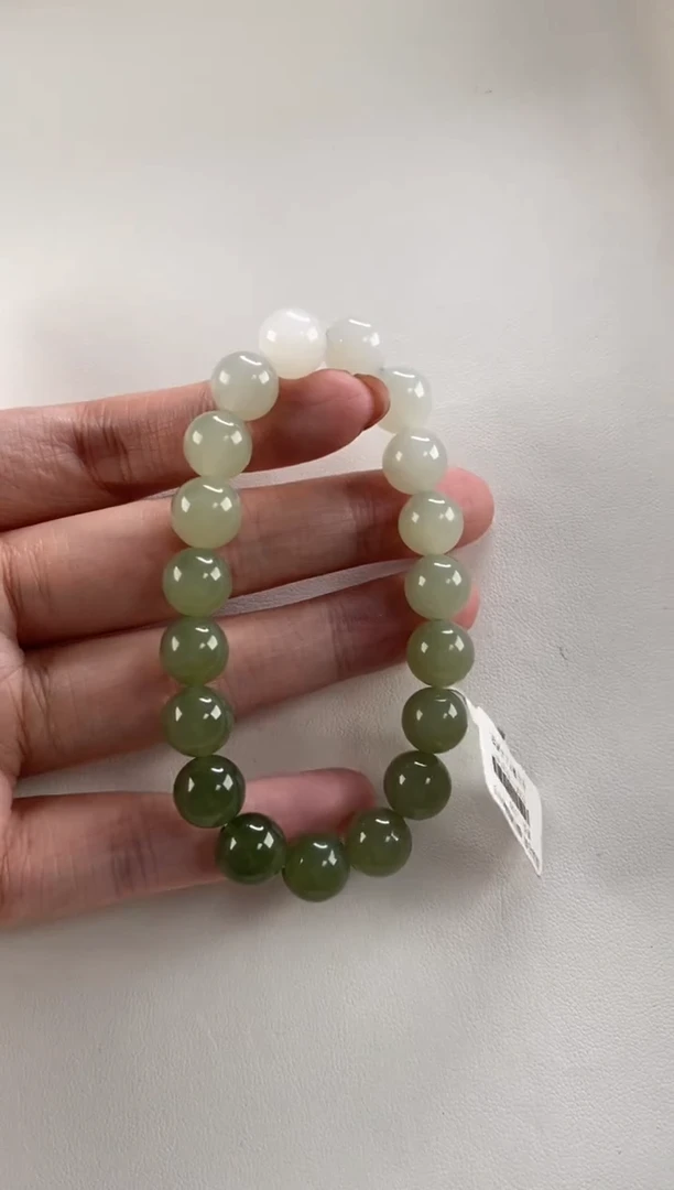 未镶嵌手串和田玉圆珠渐变手串