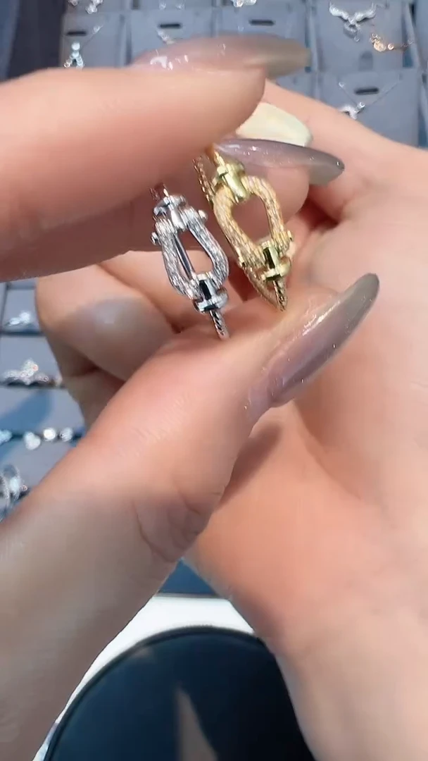 【闪购商品】钻石戒指/指环18K金镶嵌多样性发一