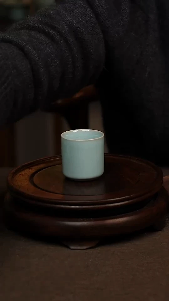 瓷片天青色扳指杯50ml微瑕不带礼盒