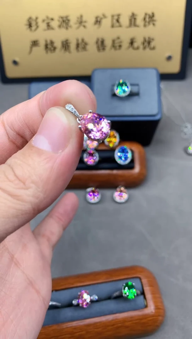 颈饰银S925镶嵌碧玺2222