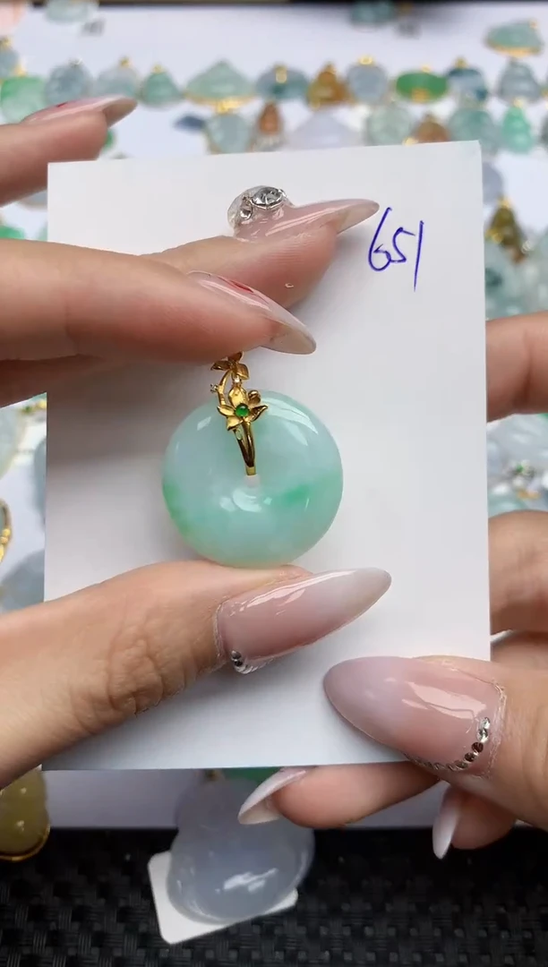 【闪购商品】翡翠颈饰18K金镶嵌天然翡翠A货