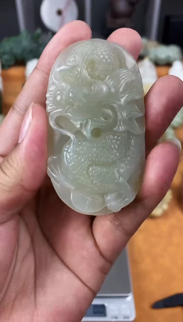未镶嵌和田玉把件1