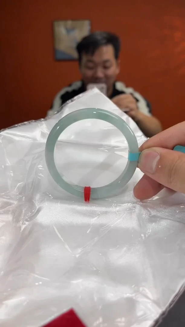 未镶嵌手镯翡翠10