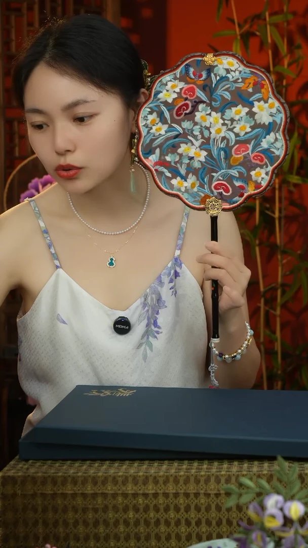 刺绣非遗苏绣纯手工团扇（不带扇盒）