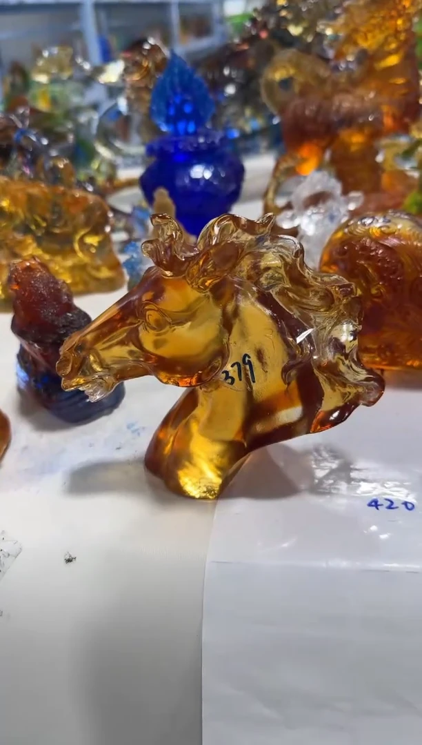 手工艺品琉璃379 马首  微瑕作品  不退不换  介意勿拍
